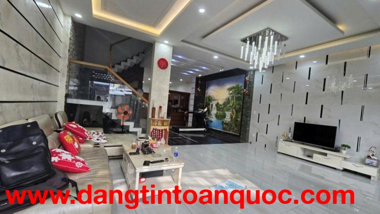 Bán nhà Biệt thự Lê Văn Quới - gần BÌnh Trị Đông, Hẻm 8m, 7x22m, 4 Tầng - 6PN, 15,5 tỷ