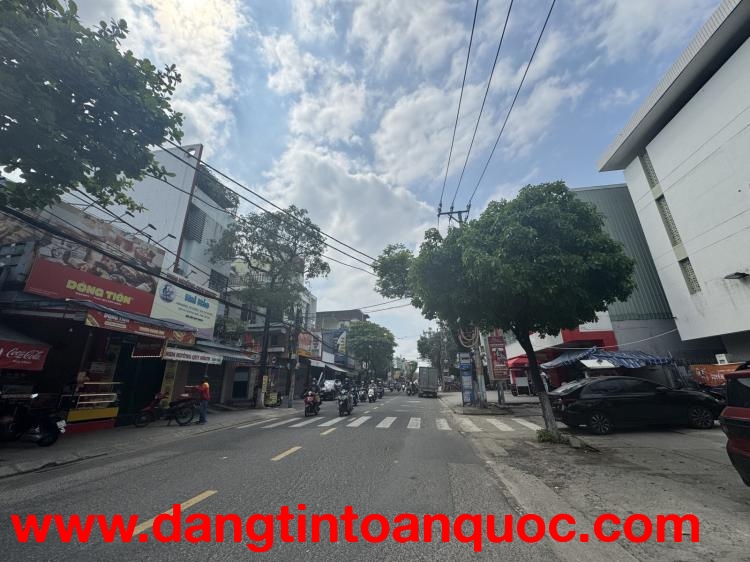 Mặt tiền Hoàng Hoa Thám 126.6m2 3 tầng nở hậu giá 19 tỷ Hải Châu