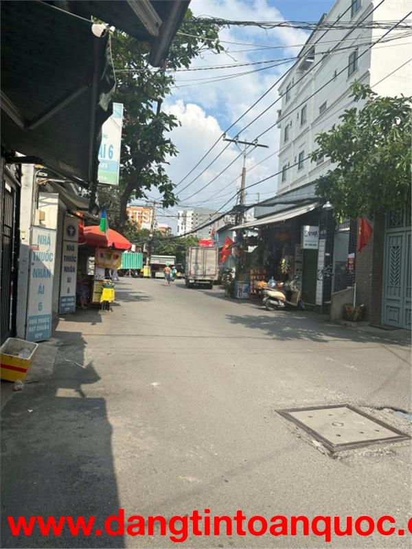 HXH Thông 4,2x15 CN 60m² Gần ĐH Văn Lang Dương Quảng Hàm, Gò Vấp Giá 7,9 tỷ còn Tl