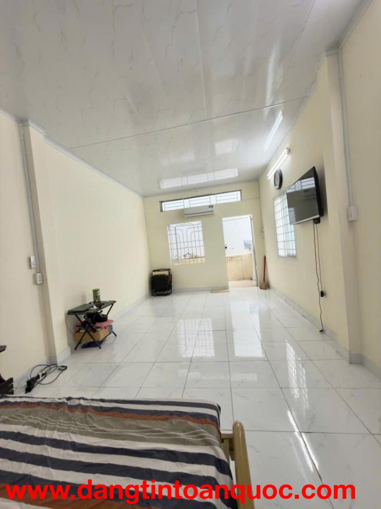 BÁN NHÀ TÂN BÌNH HXH 92M2 2 TẦNG NGANG 7M NỞ HẬU SÁT MT NGUYỄN TRỌNG TUYỂN 8.5 TỶ.