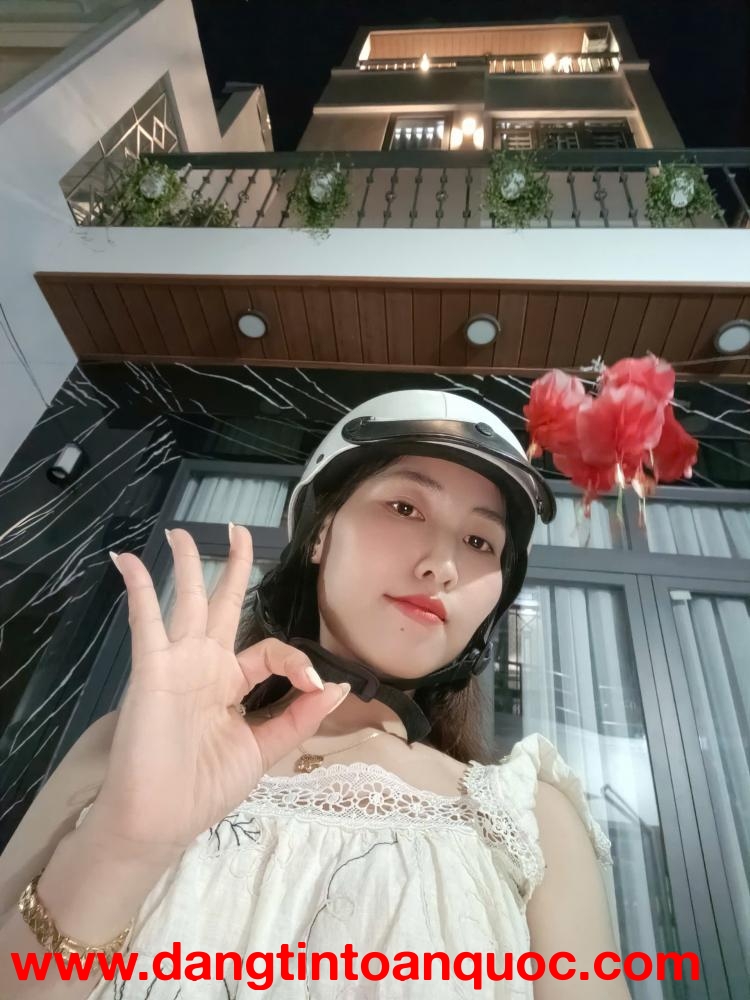 B.Á.N N.H.À 2 mặt thoáng hẻm 7.5.1 Trần Xuân Soạn, P. Tân Hưng, Quận 7