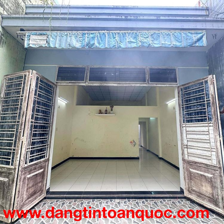 Bán nhà C4 Lương Khánh Thiện - Gía = Lô đất