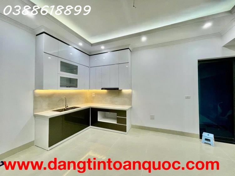 BÁN NHÀ TRẦN DUY HƯNG - XÂY MỚI - 50Mx 6 TẦNG THANG MÁY, MT 9M- CHỈ 13,8 TỶ