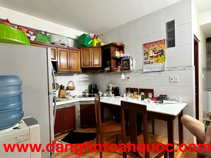 MẶT TIỀN KINH DOANH 5TẦNG - VIP - 8PHÒNG 8WC - ĐƯỜNG NHỰA 12M - SỔ VUÔNG Q12 NHĨNH 7Tỷ