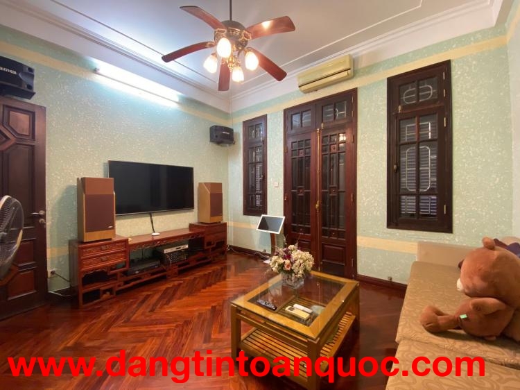 ????Ô tô tránh, Phân lô Đông Quan, Cầu Giấy 56m 5T Kinh doanh tốt, 25.9 tỷ????