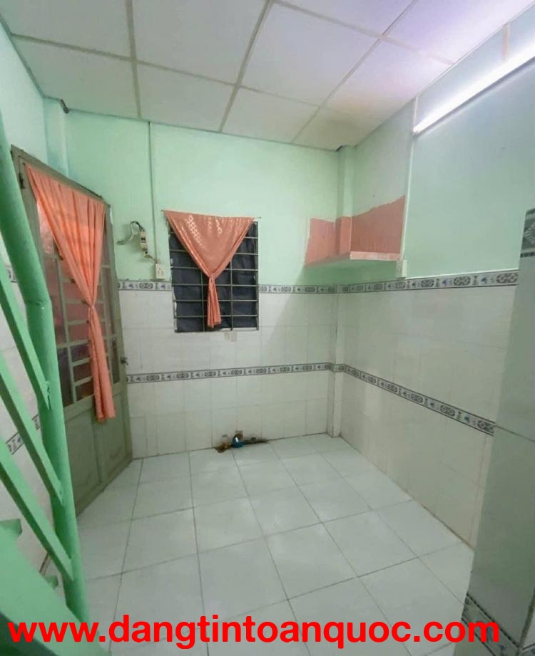 NHÀ ĐẸP – GIÁ TỐT  – CHÍNH CHỦ CẦN BÁN Tại hẻm 241, Tân Hòa Đông, HCM