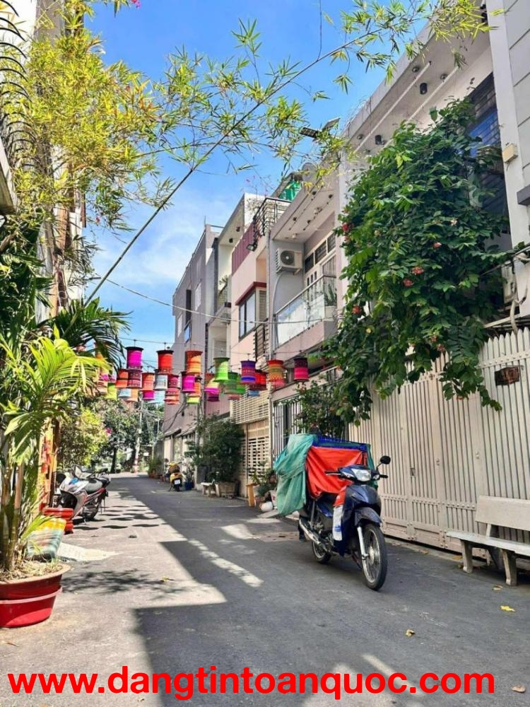 Bán nhà khu VIP ven sông Hiệp Bình Chánh Thủ Đức - 53m2 - Xe tải tận cửa - Sát Gigamall