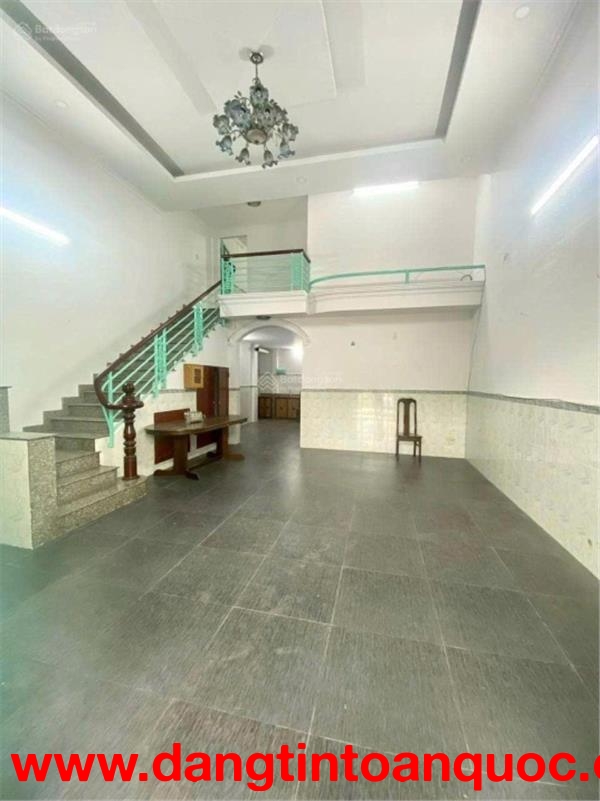 HXH 5 m thông tại 448/65/ Phan Huy Ích P12, DT 6x16 nở hậu 8m (DT công nhận 98m2) giá 8 tỷ còn TL