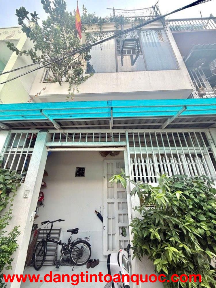 4,2Tỷ- Nhà 3Tầng-Đỗ Xuân Hợp Quận 9-Gần Chợ-Sổ Riêng-An Ninh-Không Quy Hoạch
