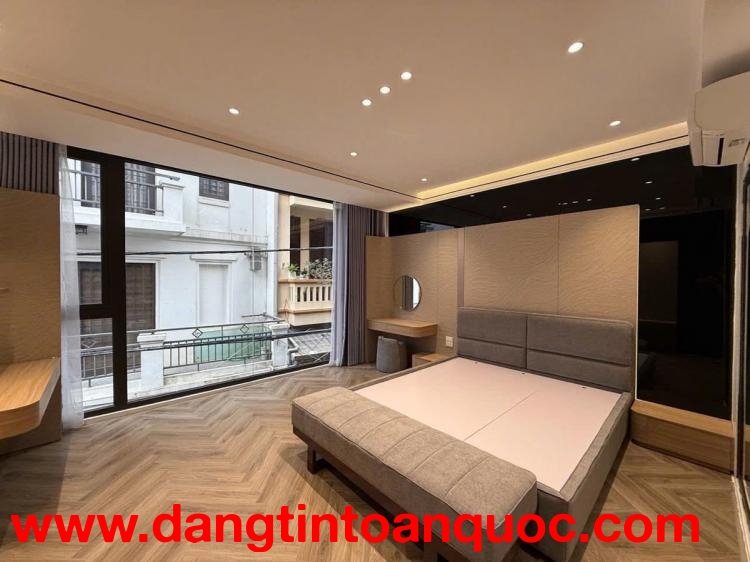 NHÀ ĐẸP FULL NỘI THẤT PHỐ HOÀNG HOA THÁM  55M 7T THANG MÁY NGÕ Ô TÔ – THÔNG TỨ TUNG KINH DOANH ĐỈNH