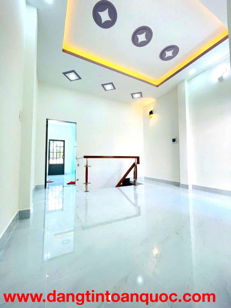 Nhà Gần Vạn Phúc City 3 Tầng, 2PN, Sát QL13, Có Thu Nhập 19tr/Tháng, Giá Tốt 4,8 Tỷ Tại Thủ Đức