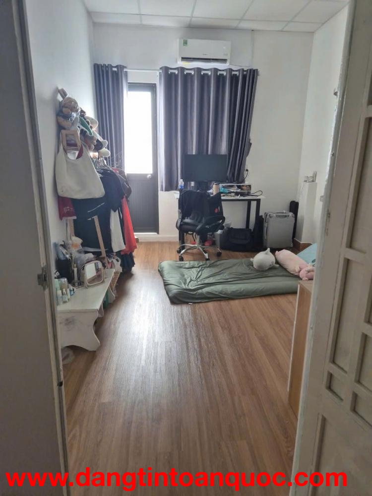 CẦN TÌM 1 NỮ Ở GHÉP – CĂN HỘ 2PN TÔ HIẾN THÀNH, Q10, TPHCM