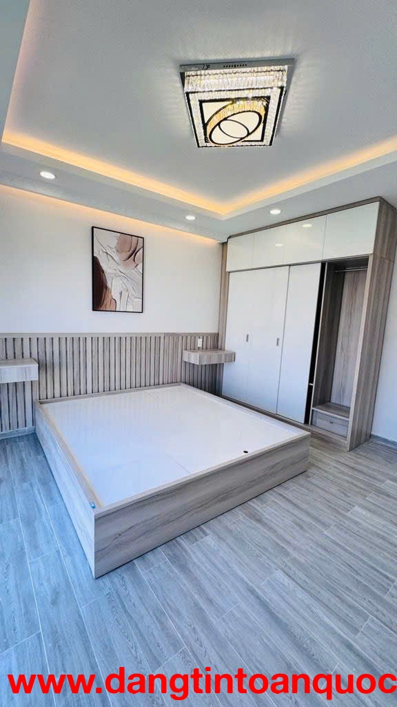 SIÊU PHẨM XÂY MỚI 100% - NGUYỄN THỊ HUỲNH - P8 - PHÚ NHUẬN - SÁT MẶT TIỀN - OTO VÀO NHÀ - FULL NỘI T