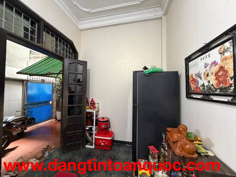 Ngọc Khánh – Bán đất/nhà 3Tầng 55m² MT 5.2m Giá chào 9.3 Tỷ Ba Đình