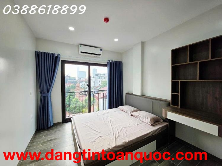 BÁN TOÀ CHDV QUAN HOA, CẦU GIẤY - 180M2 x 7 TẦNG THANG MÁY - MT 10M - Ô TÔ ĐỖ CỔNG - 30M RA PHỐ - DÒ