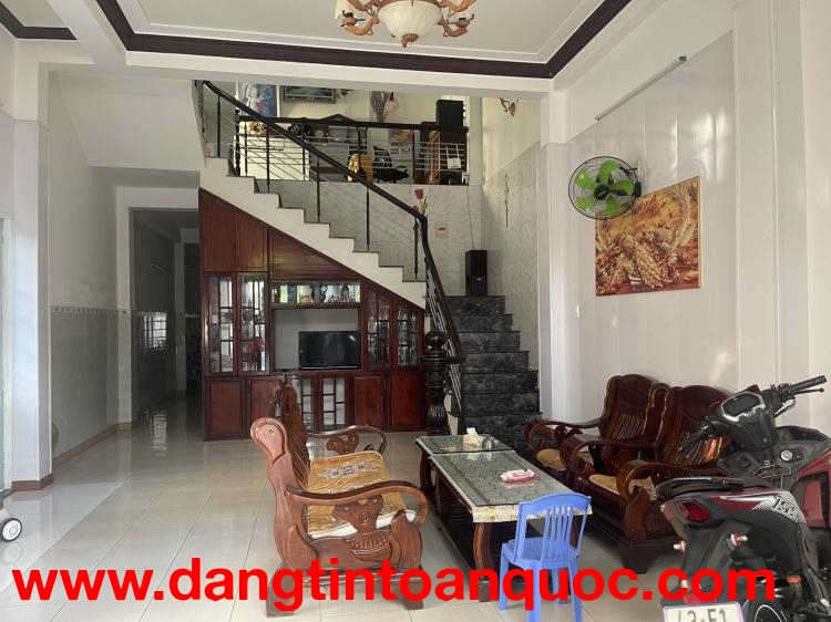 Bán nhà mặt tiền Lý Đạo Thành 100m2 đường 7.5m kinh doanh giá 10.8 tỷ