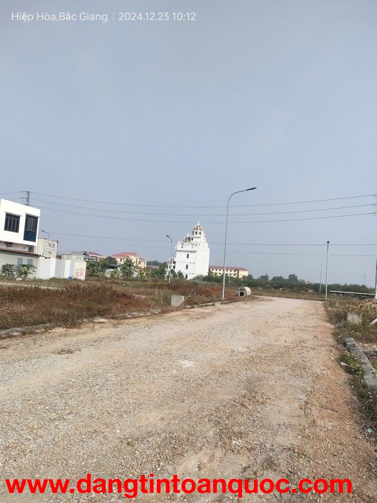 Bán gấp giá rẻ đất phân lô mặt biển Quất Lâm 78m, mặt tiền 4.5m, 1.7 tỷ Nam Định.