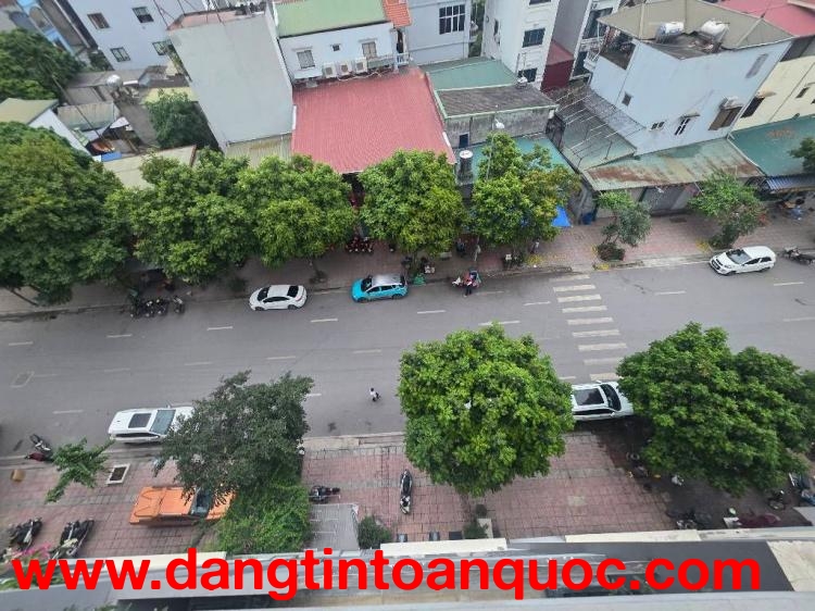 BÁN NHÀ LIỀN KỀ VIỆT HƯNG 76m2 - 6 Tầng Thang Máy - Vị Trí Kinh Doanh Đắc Địa - Hơn 30 Tỷ [037231136