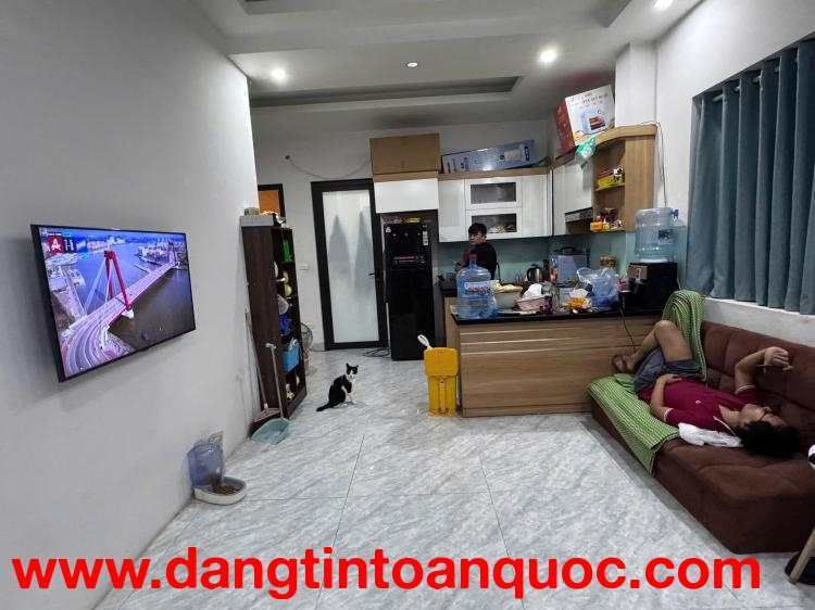 CHO THUÊ NHÀ 2N1K TẠI ÂU CƠ, TÂY HỒ, HÀ NỘI