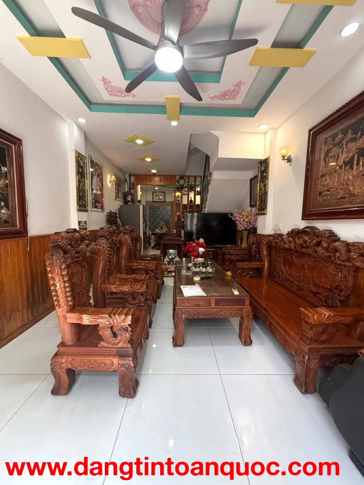 Nhà Mới 3 Tầng 60m² Gần Ngô Chí Quốc – Bình Chiểu Thủ Đức – 4PN – Giá 5.2 Tỷ