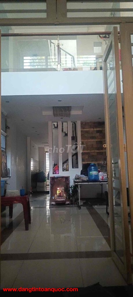 Cho thuê nhà ngay mặt tiền chợ Lái Thiêu, vị trí kinh doanh cực tốt