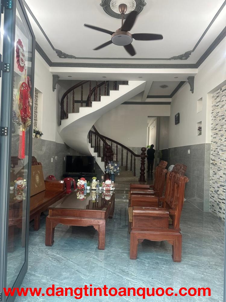 ????Bán nhà 2 tầng đường Đồng Trí 3 - Gần trường ĐH SƯ PHẠM