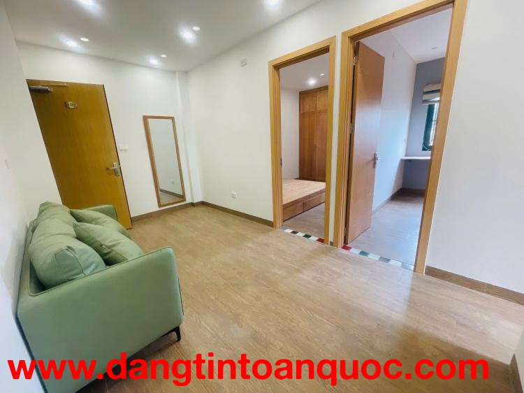 CHO THUÊ CĂN HỘ CAO CẤP – NỘI THẤT FULL – VIEW HỒ LINH QUANH