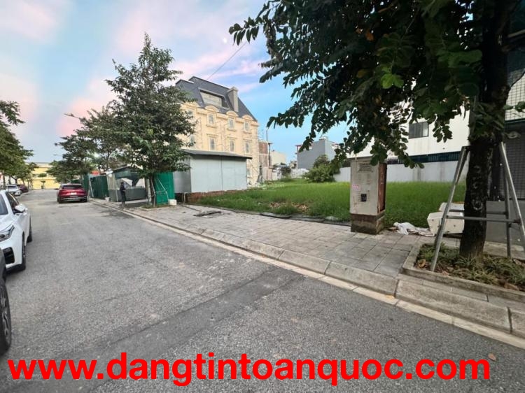 Bán đất khu đô thị Nguyên Khê - kinh doanh đỉnh - giá rẻ nhất khu