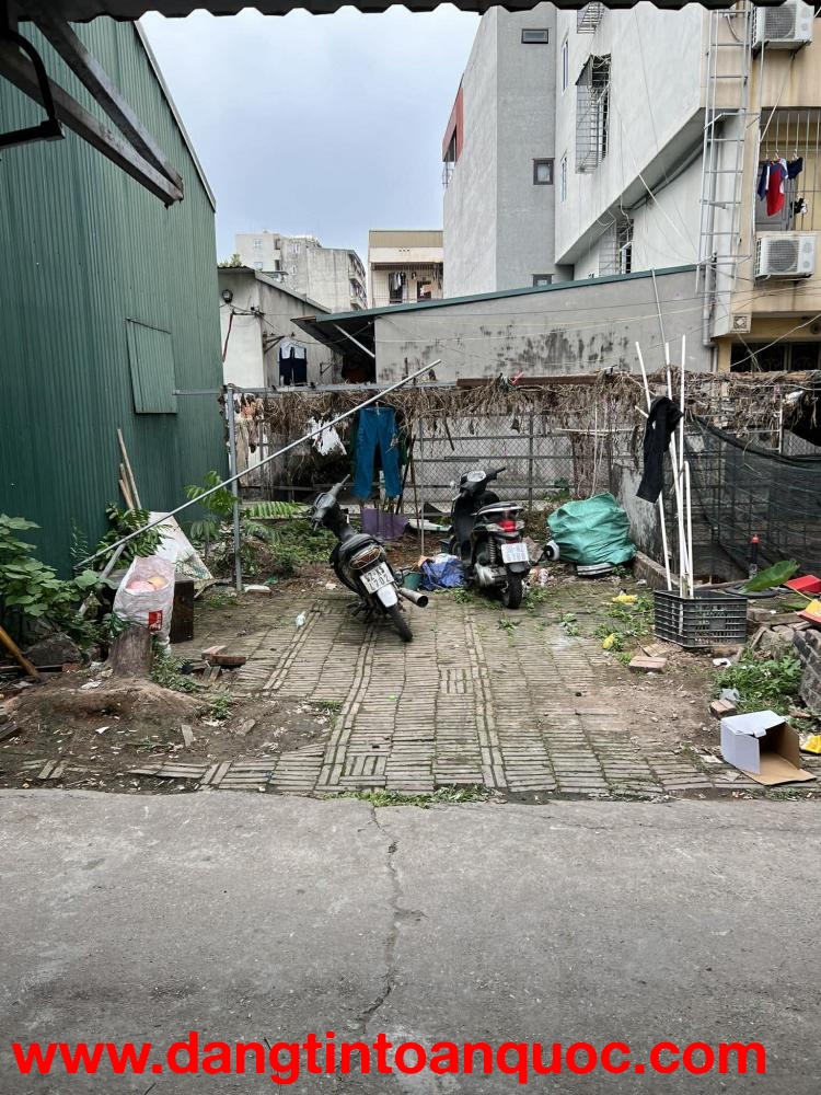 CHÍNH CHỦ CẦN BÁN 40 M2 ĐẤT TRÂU QUỲ - GIA LÂM, GIÁ 4.92 TỶ, LH 0985865658