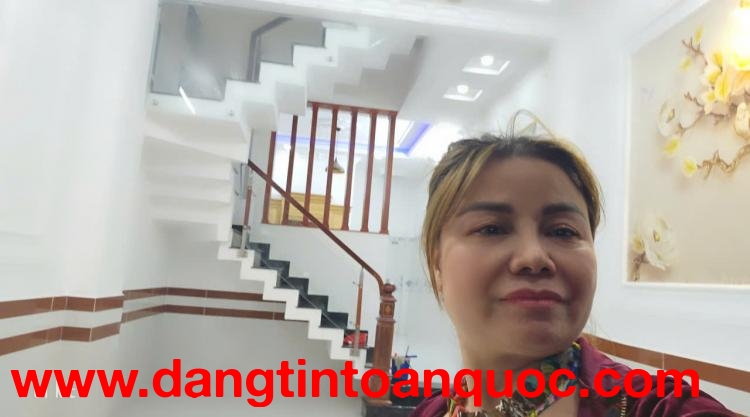 Bình Tân 50m2 x 5 tầng, 5PN, 5.7 tỷ: Nhà ngõ 151, sổ hồng, giá hời, tiện ích đầy đủ, liên hệ 0876868