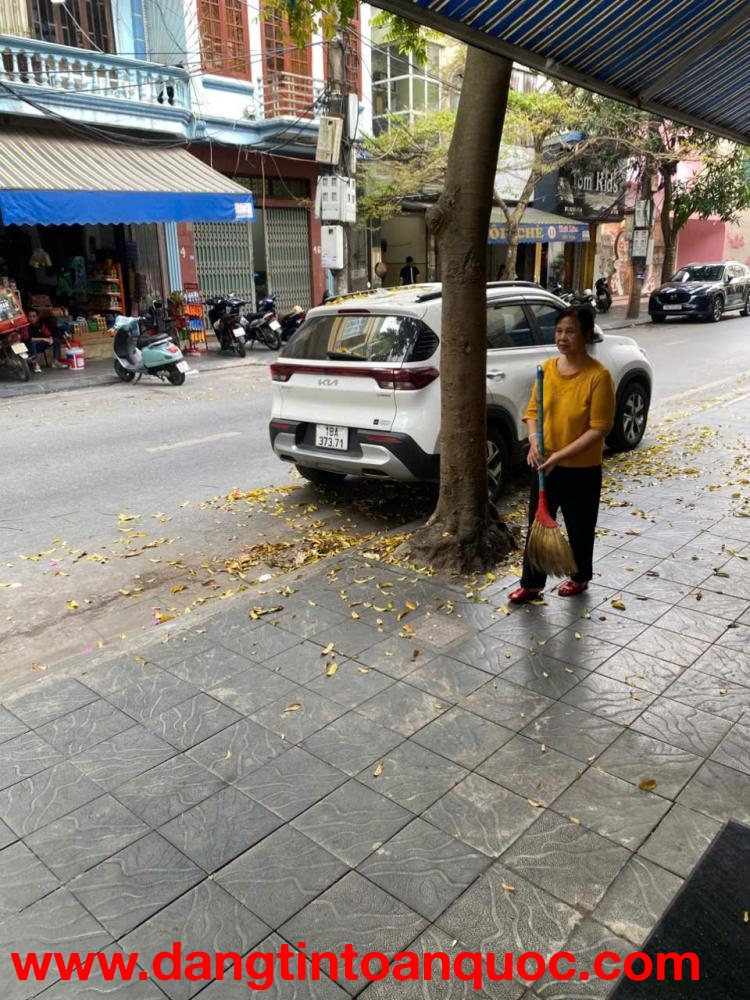 Cho Thuê Tầng 1 diện tích 40m2 Tại SN 65 phố Bắc Ninh  - Phường Nguyễn Du (cũ) - Thành phố Nam Định