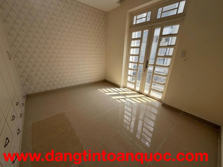 CHO THUÊ PHÒNG – NAM (ƯU TIÊN SINH VIÊN và NV VĂN PHÒNG) – TP HỒ CHÍ MINH