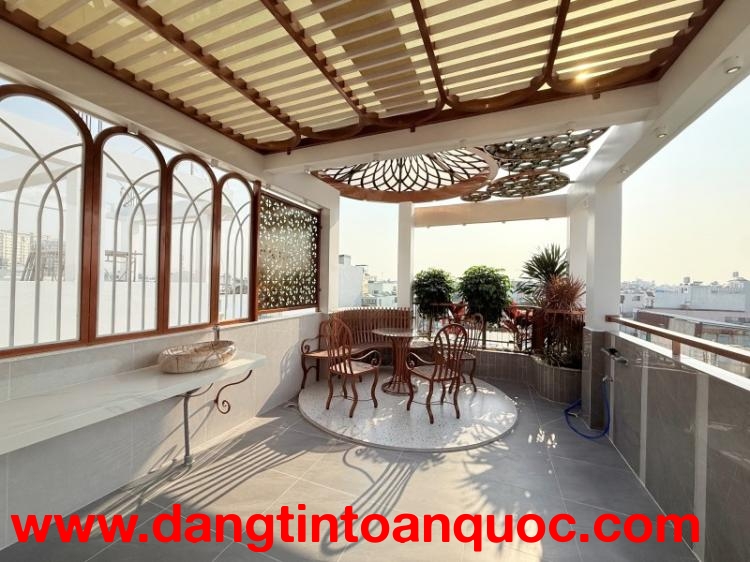 **Bán nhà MT Nguyễn Trọng Tuyển** phường 2, Tân Bình (4*16) 5 tầng lầu