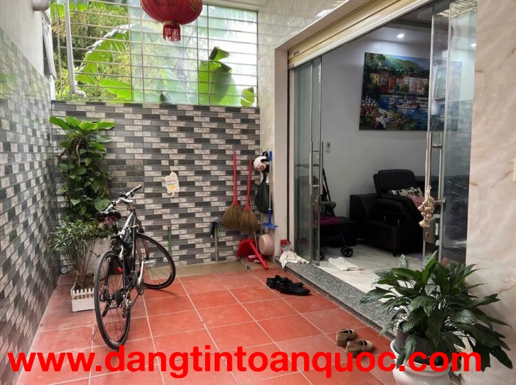 BÁN NHÀ 3 TẦNG PHƯỜNG ĐẰNG HẢI – HẢI AN – SÂN CỔNG RIÊNG – NGÕ NÔNG GẦN Ô TÔ – GIÁ 2,48 TỶ