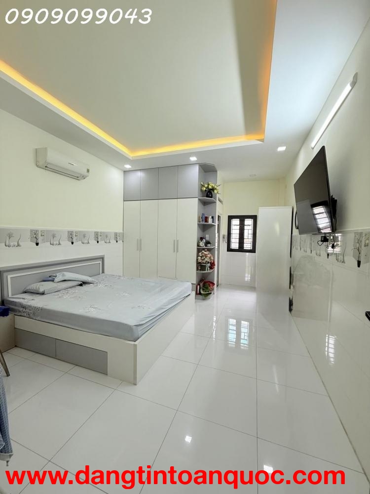 ???? NHÀ MẶT TIỀN KINH DOANH ĐƯỜNG SONG HÀNH
ĐÔNG HƯNG THUẬN - QUẬN 12 - GẤP BÁN CHỈ 9.4 TỶ.