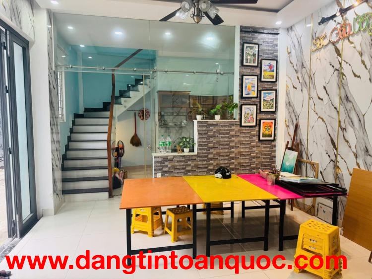 ♪ Kiệt Rộng, thẳng thông Lê Đình Lý 41m2, 2 mê đúc, có thể lên tầng, đi bộ ra Trường học, Chợ....3.x