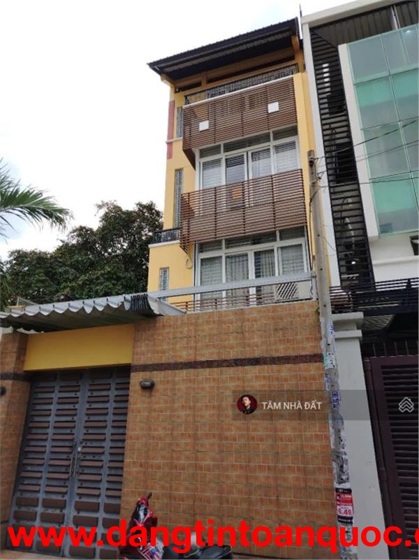 Quảng Trường Công Viên Nhạc Nước CityLand ! Bán nhà 3 Lầu Nguyễn Văn Lượng (4,2x17m) + Hẻm Xe Hơi