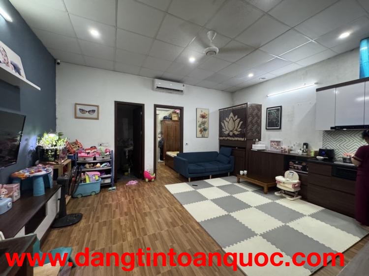 bán đất tặng nhà 2T ngõ 280 Ngọc Thuỵ 78m x 5,5m giá đầu tư chỉ 10t2