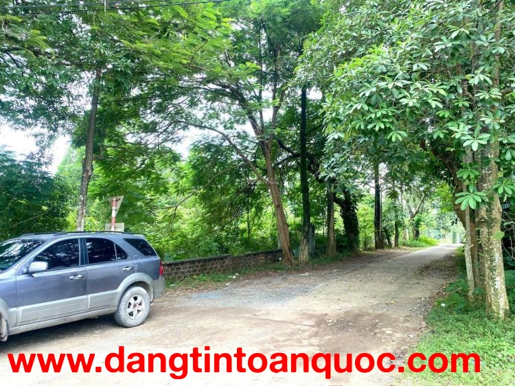 CHÍNH CHỦ BÁN ĐẤT HÒA LẠC, QUỐC OAI 116M², NGÃ 3, SÁT ĐƯỜNG TO XE BUÝT, GẦN METRO 5 VỪA KHỞI CÔNG