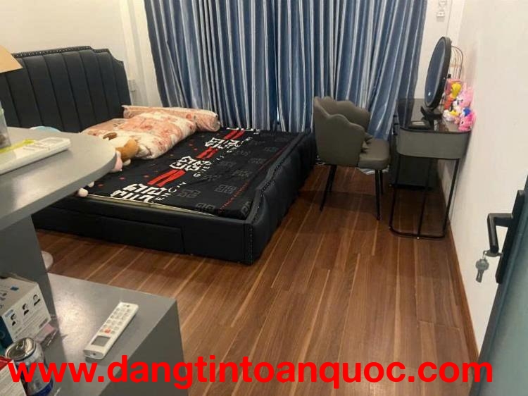 Bán nhà mặt tiền đường Phan Đăng Lưu, vị trí đẹp trung tâm Dĩ An.