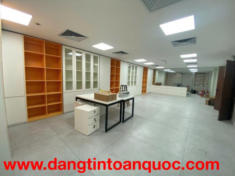 Toà nhà Văn Phòng tại 25 Tô Hiến Thành, Hà Nội S sàn=500m2 cho thuê: