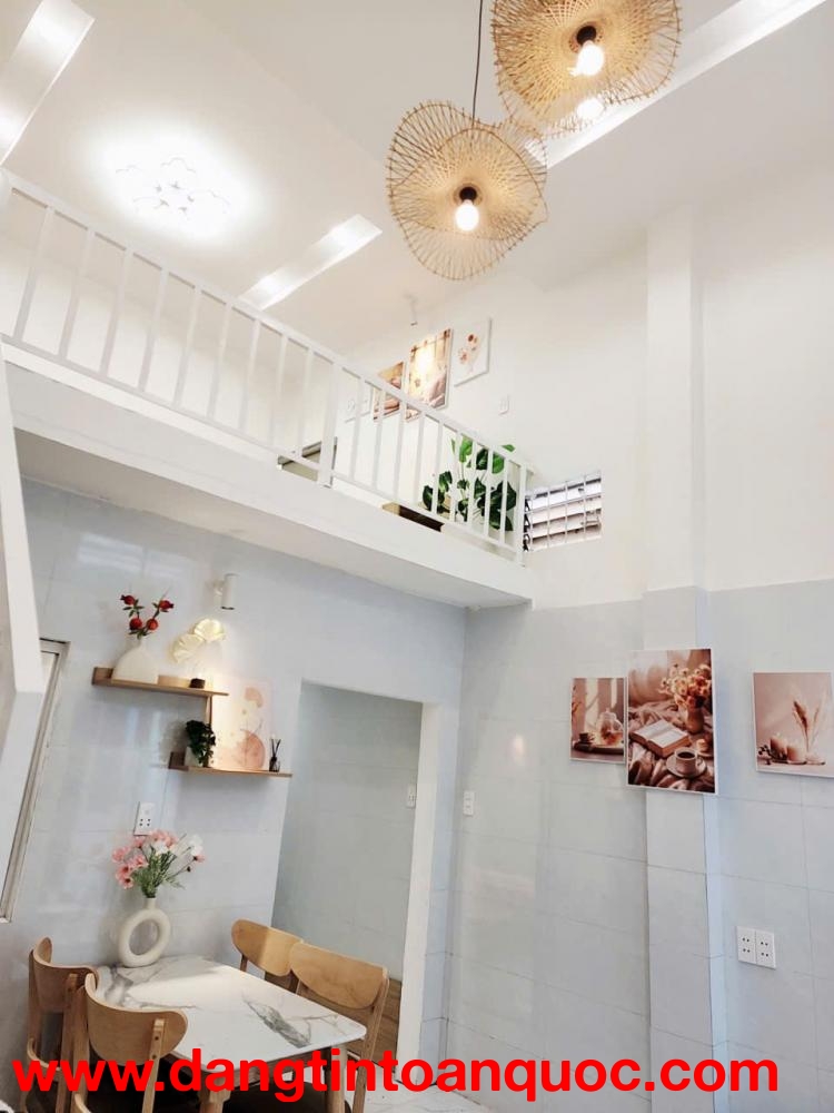 # Nhà kiệt Hoàng Diệu gần Nguyễn Văn Linh, 33m2, 2PN 2WC, 3.05 tỷ