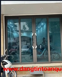 Chính chủ cho thuê nhanh mặt bằng làm văn phòng ngõ 279 Đội Cấn, phường Ngọc Hà, Hà Nội