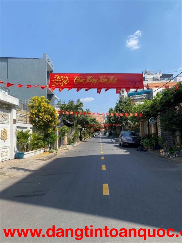 Bán nhà hẻm 220 Nguyễn Oanh đường rộng 12m giá: 9.3 tỷ