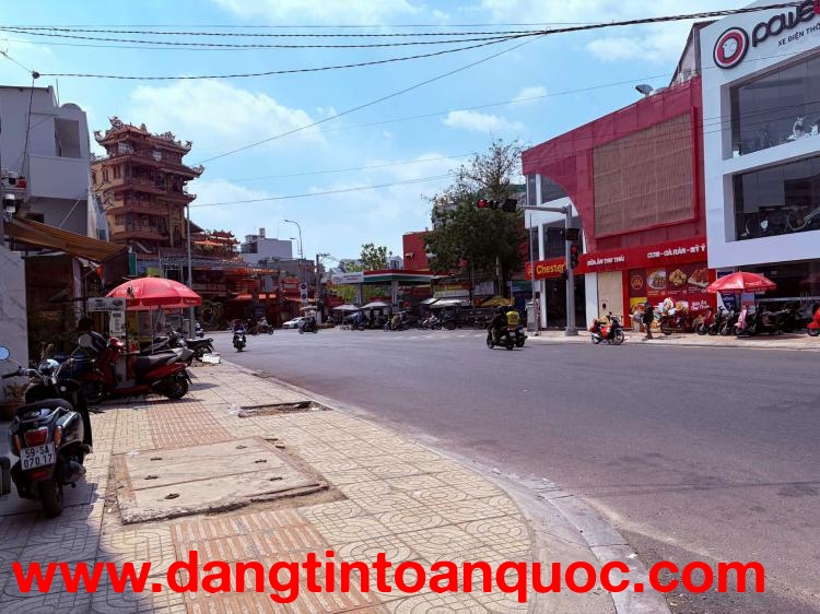 Đất Bình Thạnh hẻm xe hơi ngay ngã 5 Bình Hòa -140m2 chỉ 18ty6