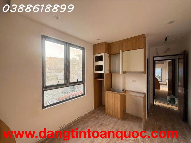 BÁN TOÀ ĐỐNG ĐA LÔ GÓC, XÂY MỚI, 90Mx8T, MT 5,2M, DÒNG TIỀN 2 TỶ/NĂM