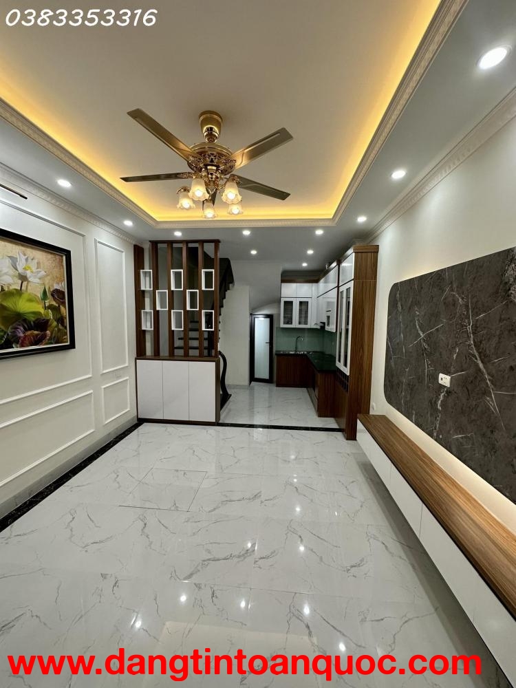 Bán nhà PHÚC LỢI 5 TẦNG -------- 3 NGỦ MẶT TIỀN 5M ------- 3 BƯỚC RA Ô TÔ -------- 5,9 TỶ