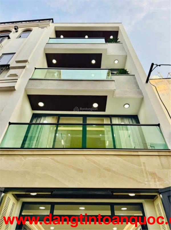 Nhà Mới Xây Hẻm 5m_Dương Quảng Hàm __Có Thang Máy __Diện tích: 4m x 17m 4 Lầu 4 Phòng_6wc