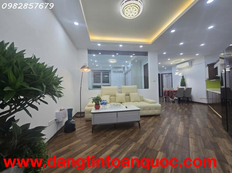 Chủ gửi bán căn 03 ngủ số 57 Vũ Trọng Phụng trung tâm Thanh Xuân giá rẻ