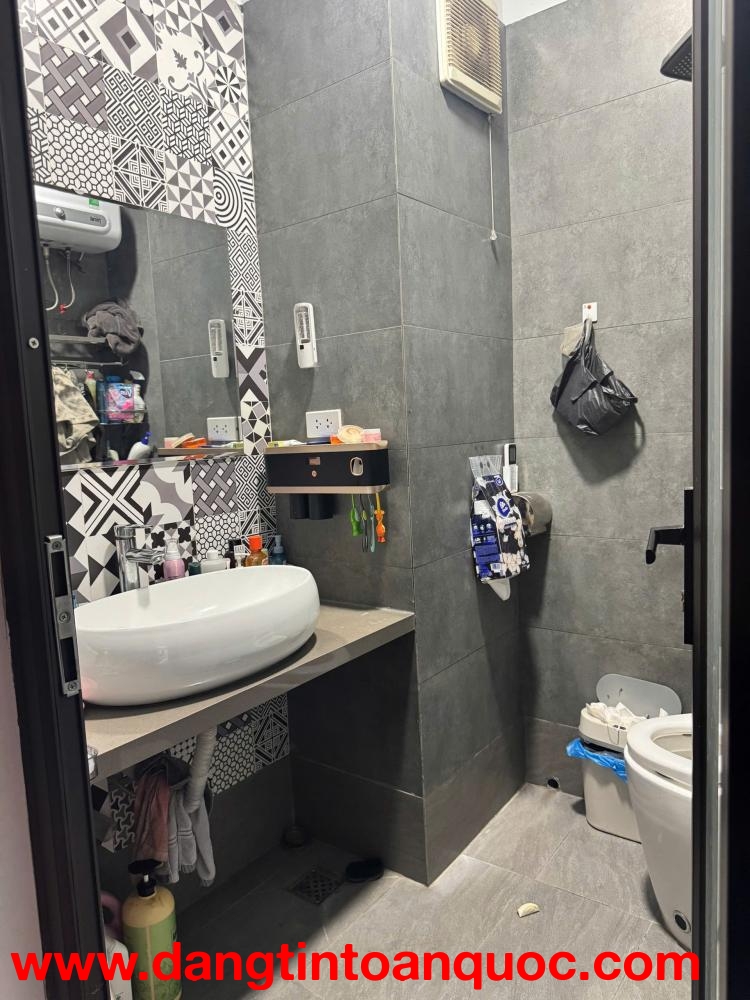 Chính Chủ Bán căn hộ chung cư CT3B Mễ Trì Thượng,  quận Nam Từ Liêm, Hà Nội